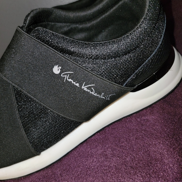 Gloria Vanderbilt Ava Slip on Sneakers Women's 10 - Picture 4 of 9